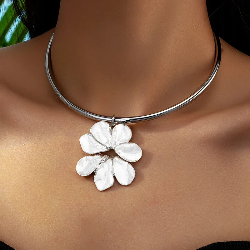 Flower Pendant