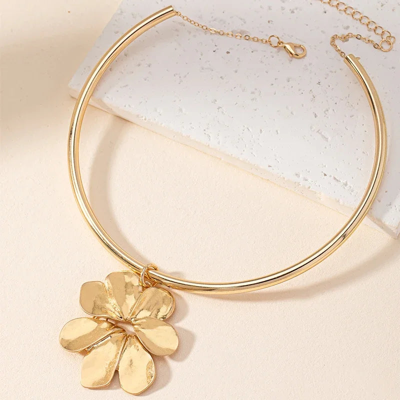 Flower Pendant